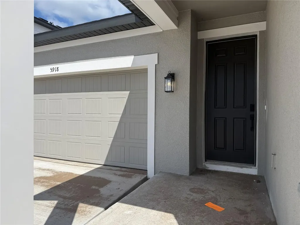 5918 Fresh Flora Drive Wimauma FL 33598