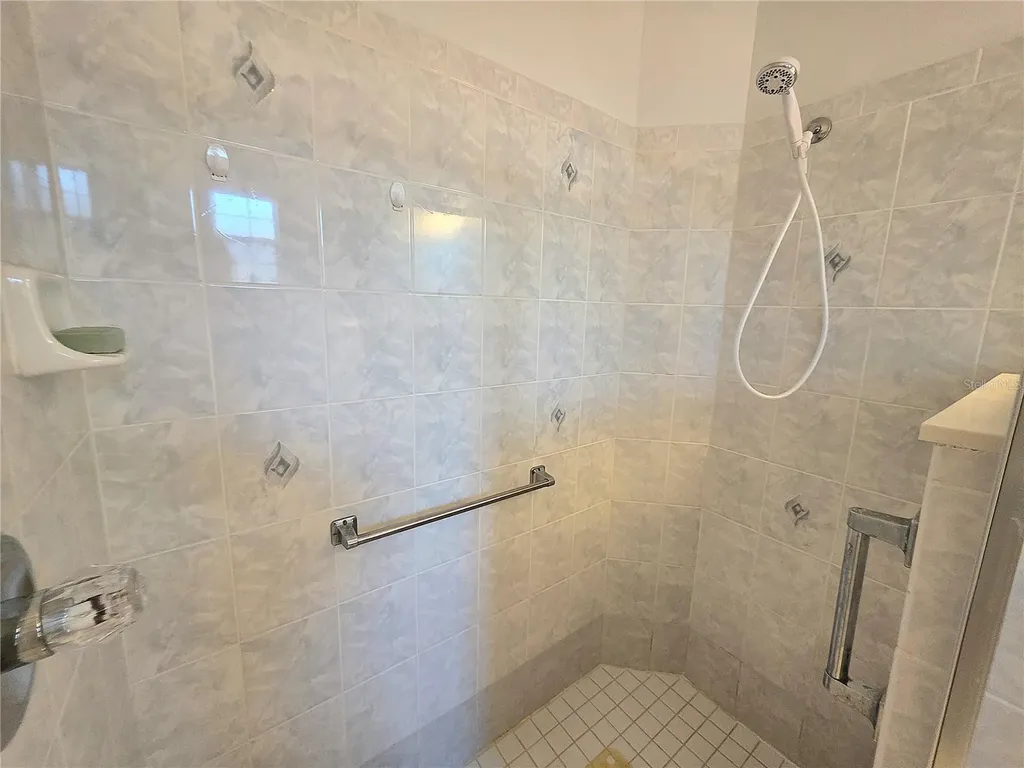 2116 NE 40th Terrace Ocala FL 34470