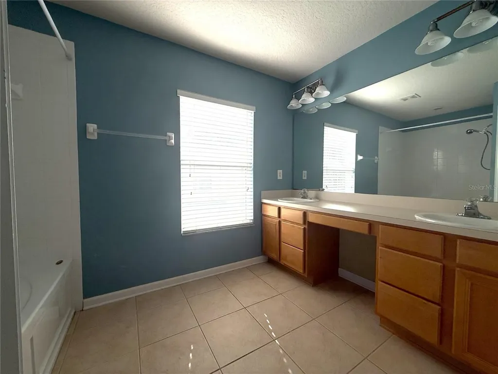 26627 Castleview Way Wesley Chapel FL 33544