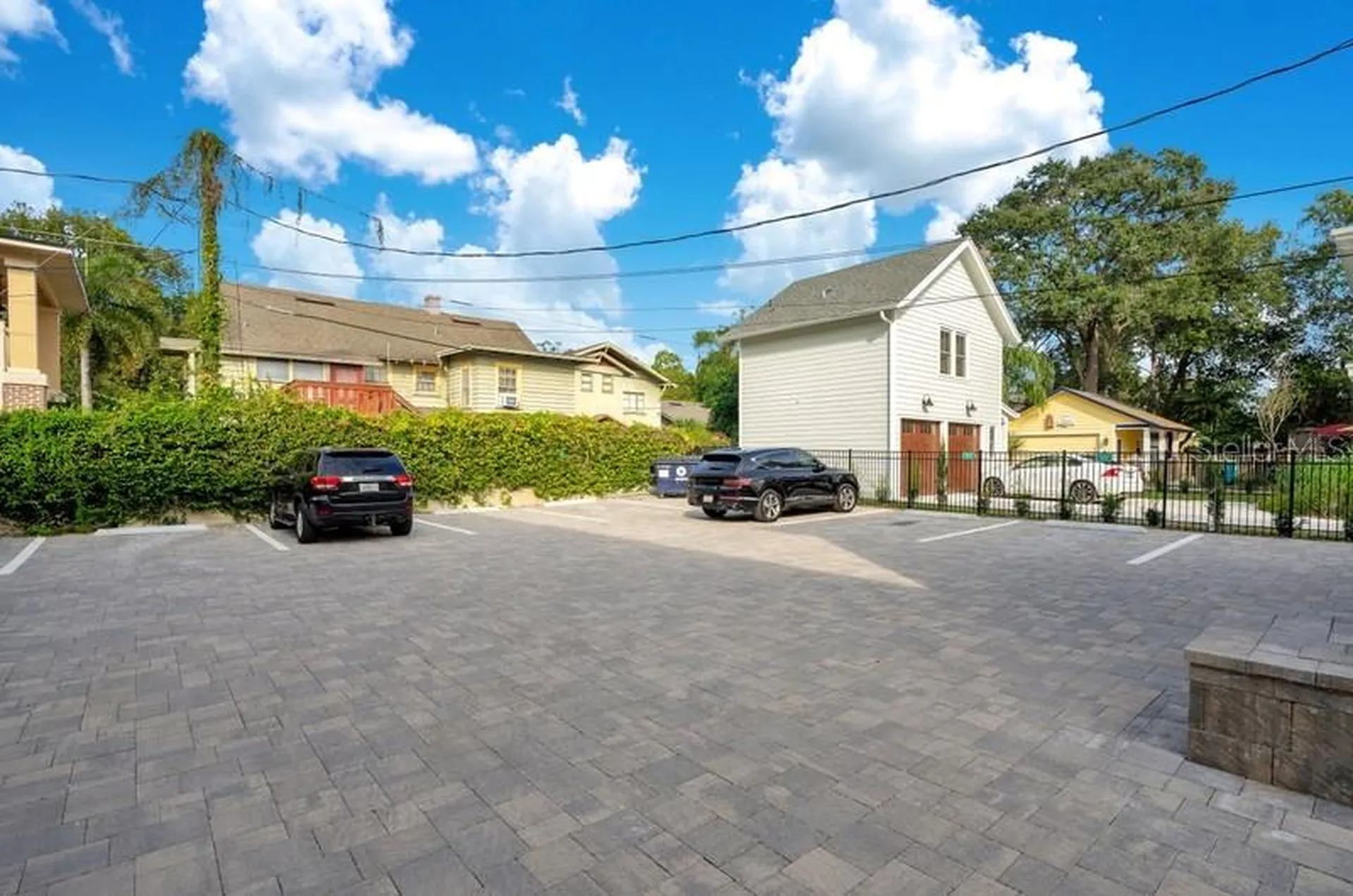 613 E Ridgewood Street Orlando FL 32803