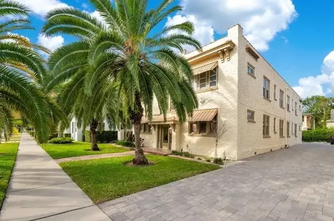 613 E Ridgewood Street Orlando FL 32803
