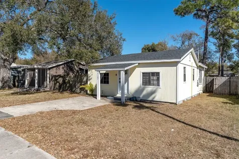 5107 37th Street N St Petersburg FL 33714