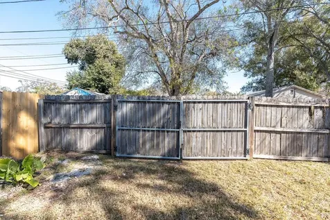 5107 37th Street N St Petersburg FL 33714