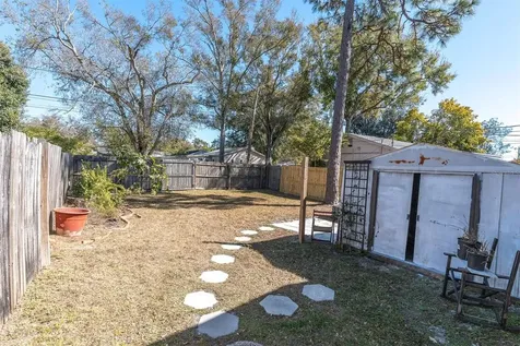 5107 37th Street N St Petersburg FL 33714