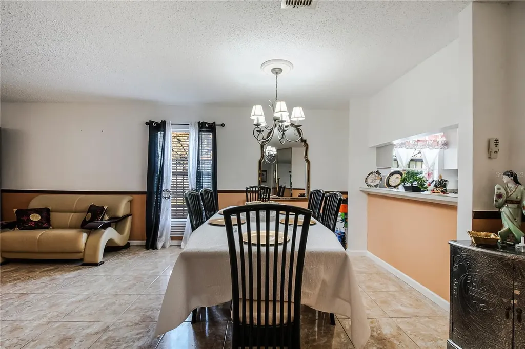 2121 Paprika Drive Orlando FL 32837