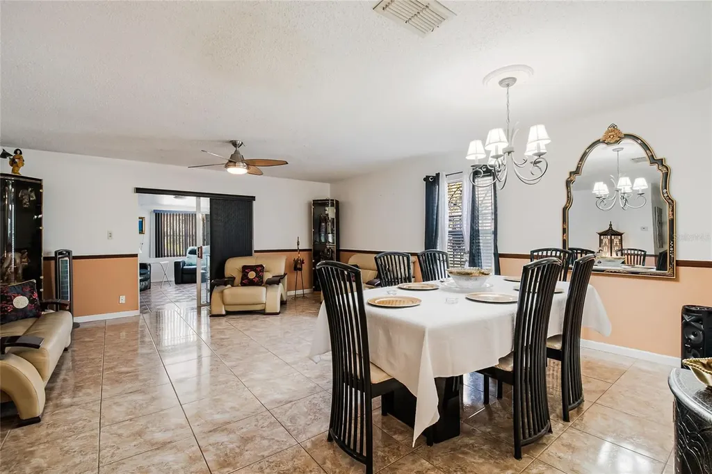 2121 Paprika Drive Orlando FL 32837