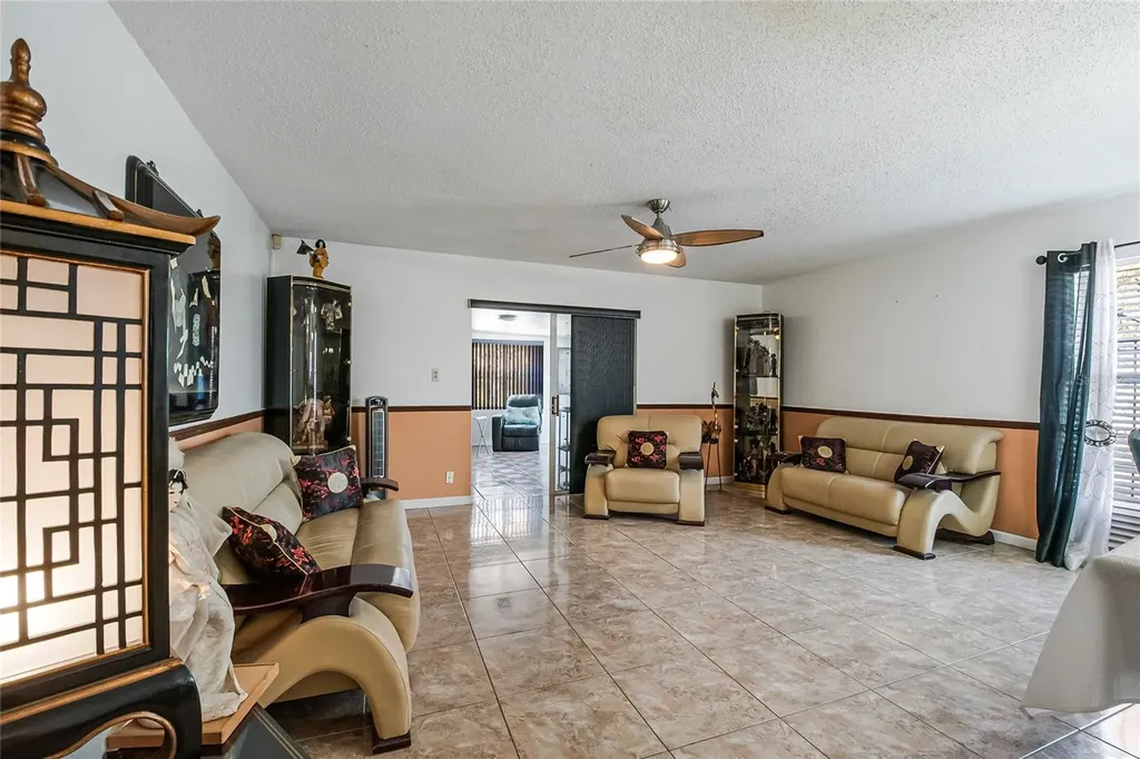 2121 Paprika Drive Orlando FL 32837