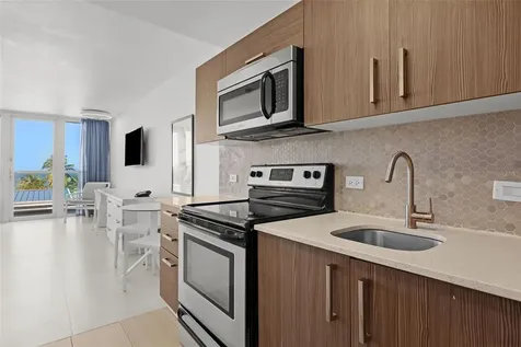 6165 Isla Verde Avenue Carolina PR 00979