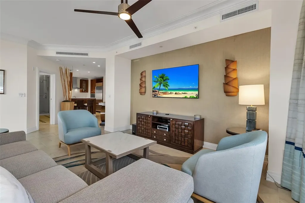 915 Seaside Drive Sarasota FL 34242
