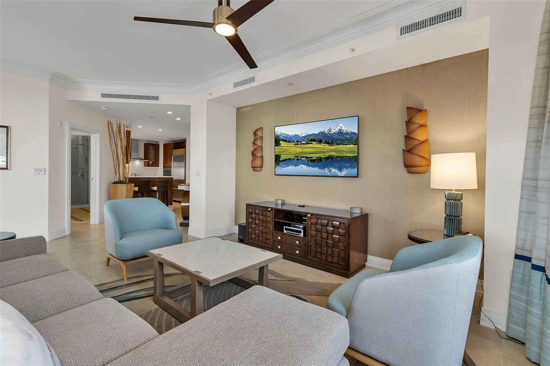 915 Seaside Drive Sarasota FL 34242