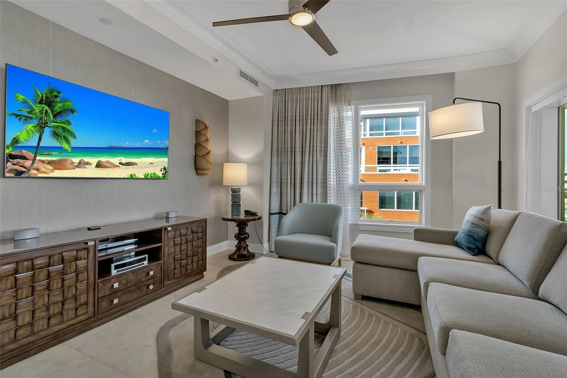 915 Seaside Drive Sarasota FL 34242