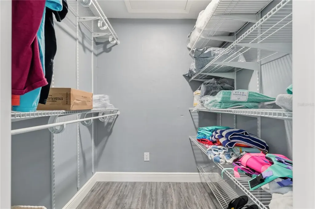 1621 Spring Garden Drive Astor FL 32102