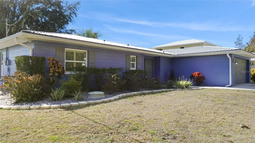 1621 Spring Garden Drive Astor FL 32102