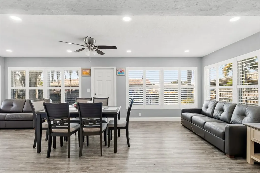 1621 Spring Garden Drive Astor FL 32102