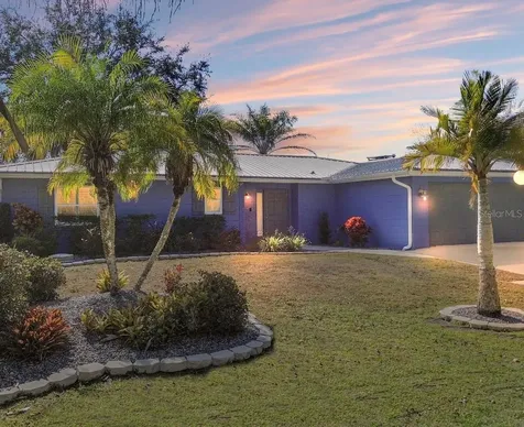 1621 Spring Garden Drive Astor FL 32102