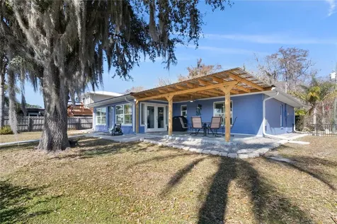 1621 Spring Garden Drive Astor FL 32102
