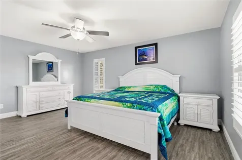 1621 Spring Garden Drive Astor FL 32102