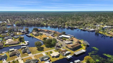 1621 Spring Garden Drive Astor FL 32102