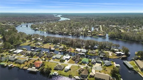 1621 Spring Garden Drive Astor FL 32102