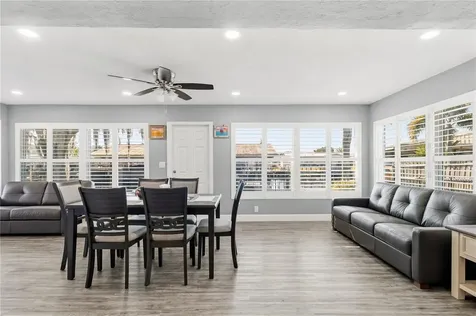 1621 Spring Garden Drive Astor FL 32102