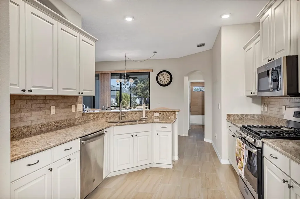 3637 Arlington Ridge Boulevard Leesburg FL 34748