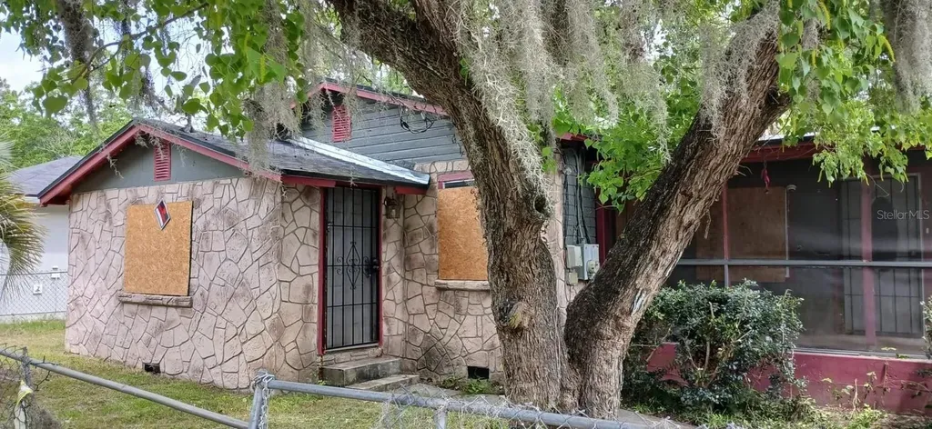 5851 Dunmire Avenue Jacksonville FL 32219