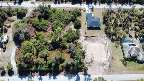 17213 Fallkirk Avenue Port Charlotte FL 33954