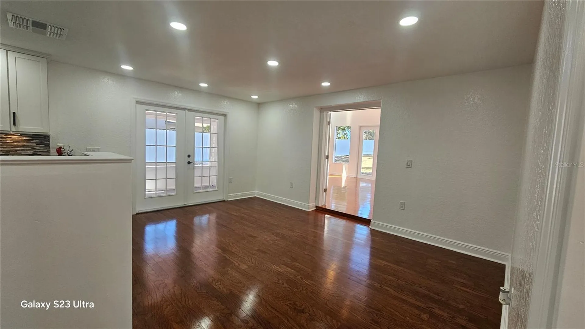 1092 N Florida Avenue Tarpon Springs FL 34689