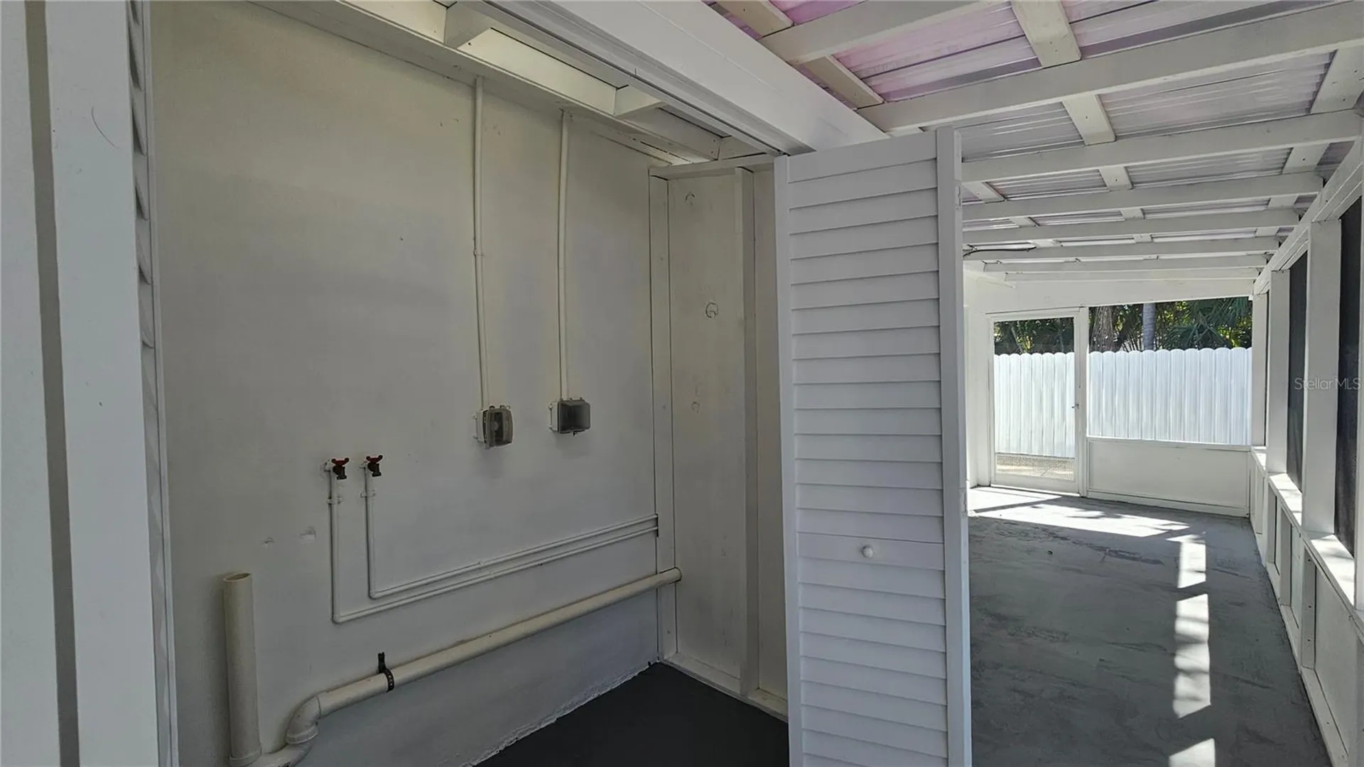 1092 N Florida Avenue Tarpon Springs FL 34689