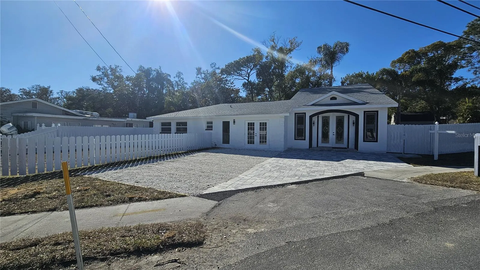1092 N Florida Avenue Tarpon Springs FL 34689