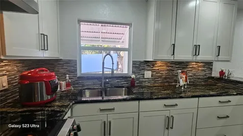 1092 N Florida Avenue Tarpon Springs FL 34689
