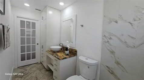 1092 N Florida Avenue Tarpon Springs FL 34689