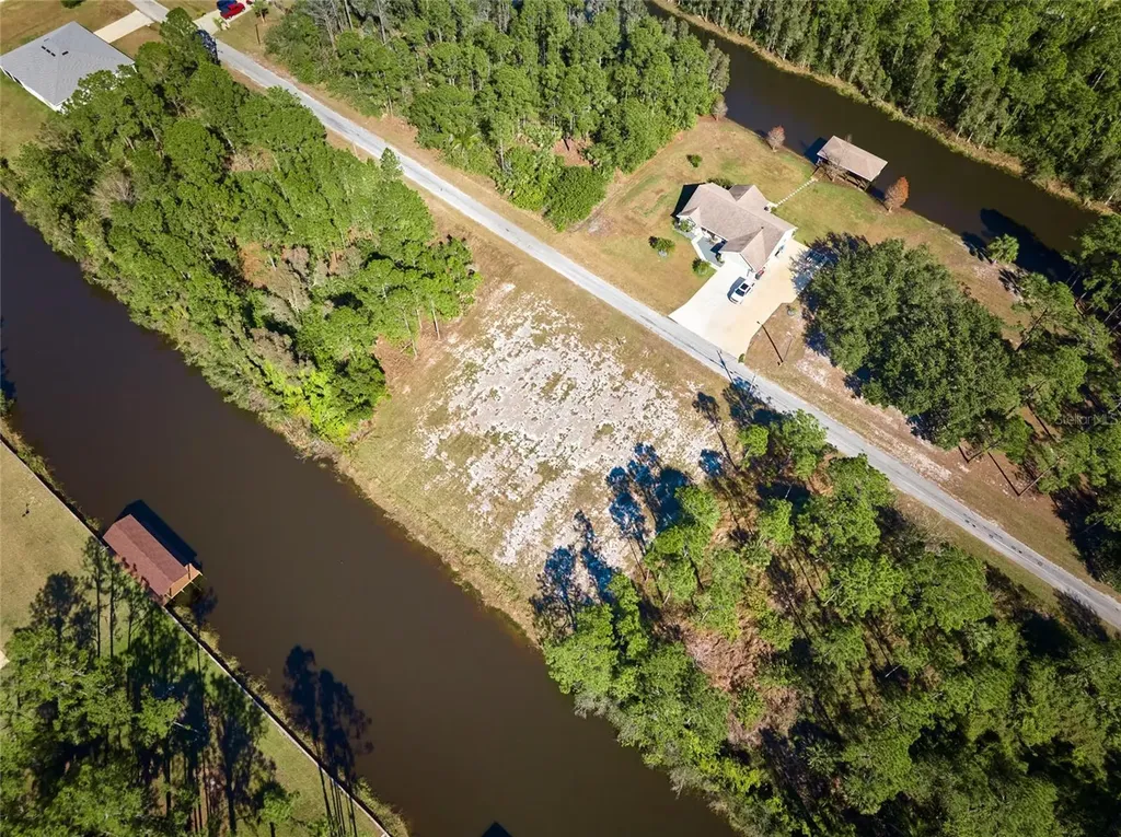 9 Avocado Drive Indian Lake Estates FL 33855