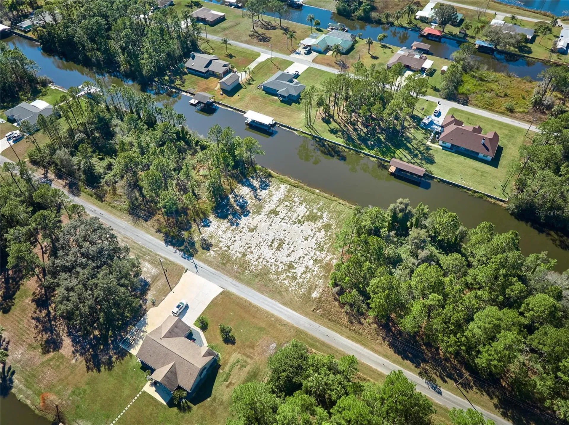 9 Avocado Drive Indian Lake Estates FL 33855
