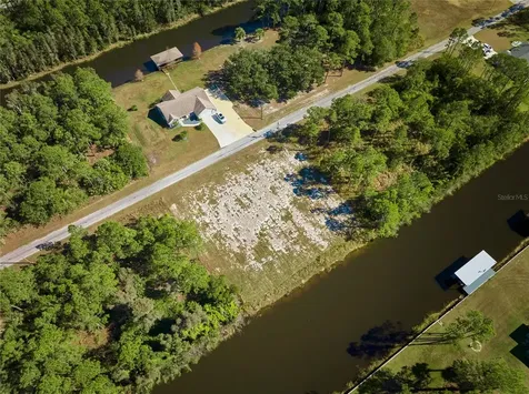 9 Avocado Drive Indian Lake Estates FL 33855