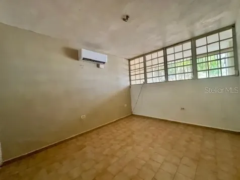 Urb. Terrazas De Cupey Calle#3 Casa#h-18 Trujillo Alto PR 00976