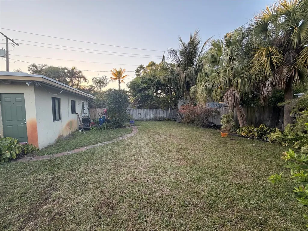 1313 NE 13th Street Fort Lauderdale FL 33304