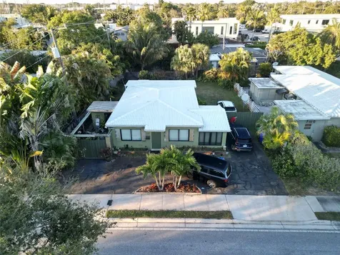 1313 NE 13th Street Fort Lauderdale FL 33304