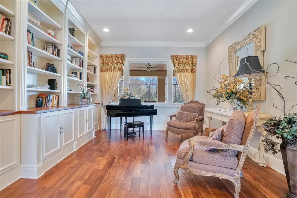 10420 Wittenberg Way Orlando FL 32832