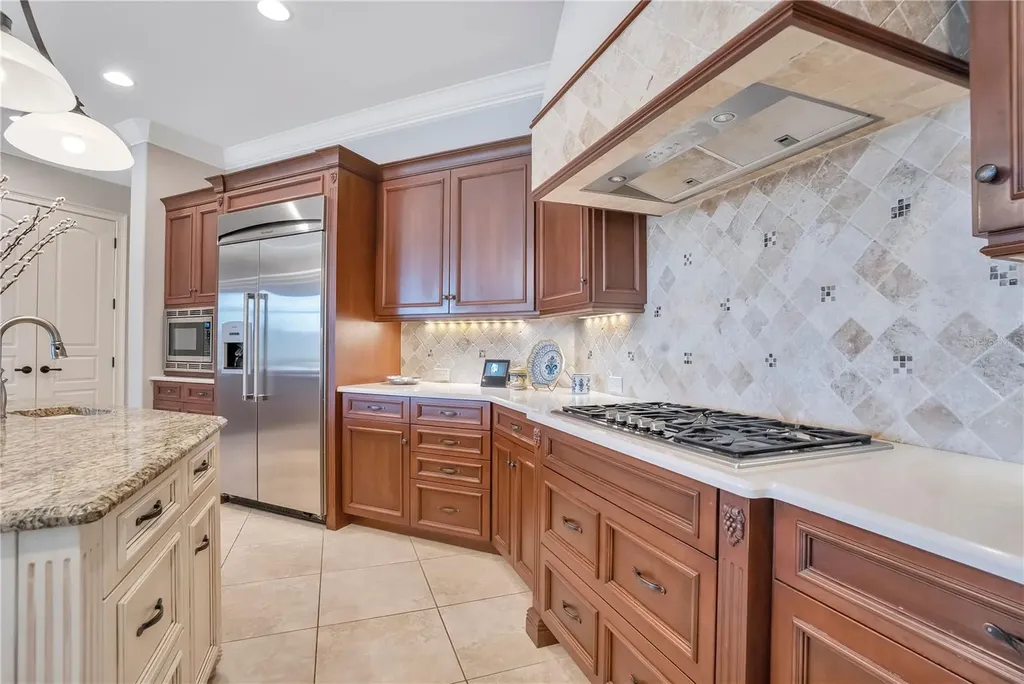 10420 Wittenberg Way Orlando FL 32832