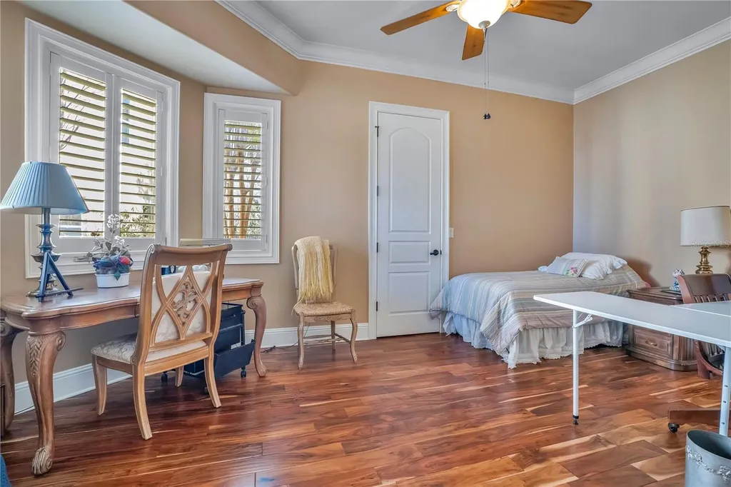 10420 Wittenberg Way Orlando FL 32832