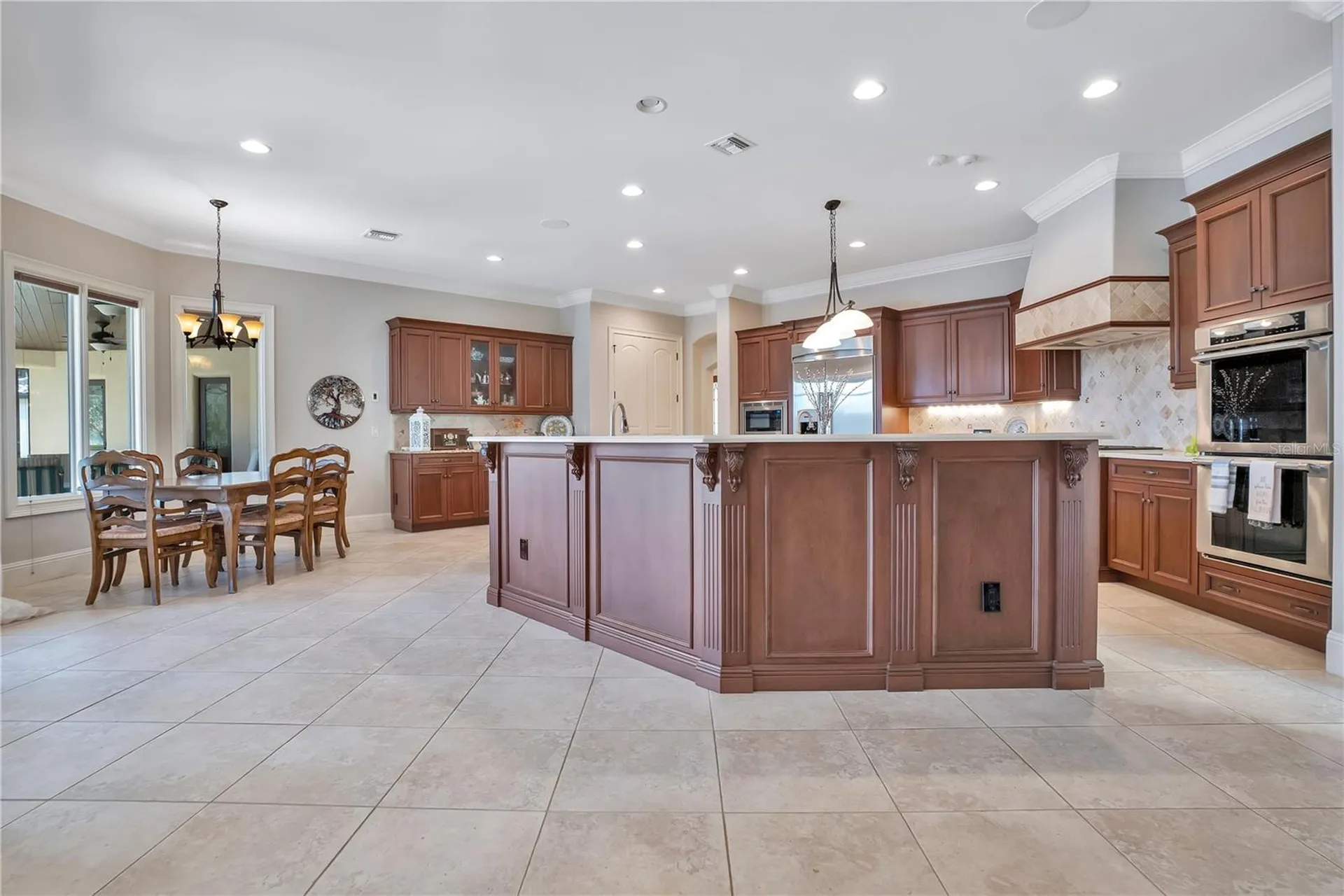 10420 Wittenberg Way Orlando FL 32832