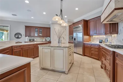10420 Wittenberg Way Orlando FL 32832