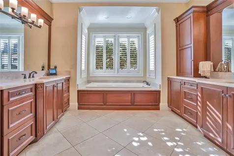 10420 Wittenberg Way Orlando FL 32832