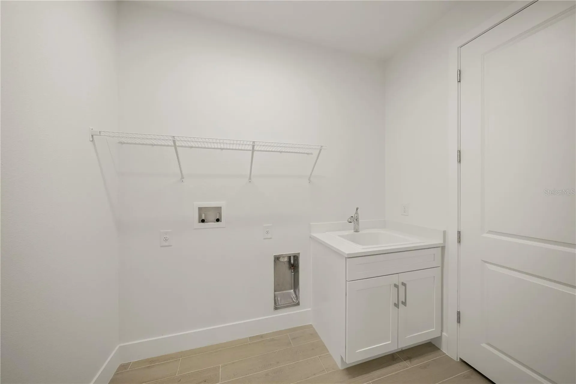 9533 Lunar Dove Drive Sarasota FL 34240