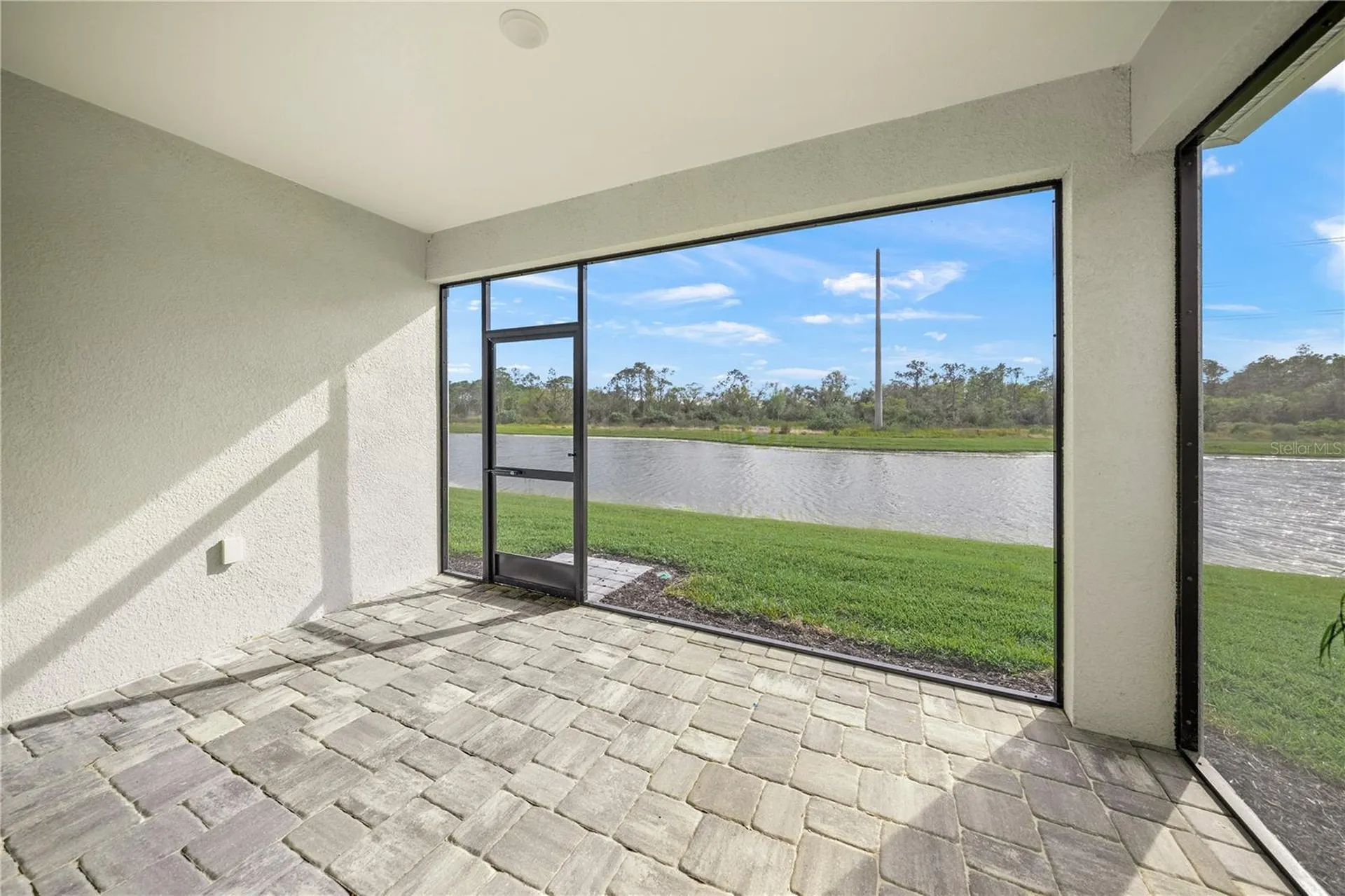 9533 Lunar Dove Drive Sarasota FL 34240