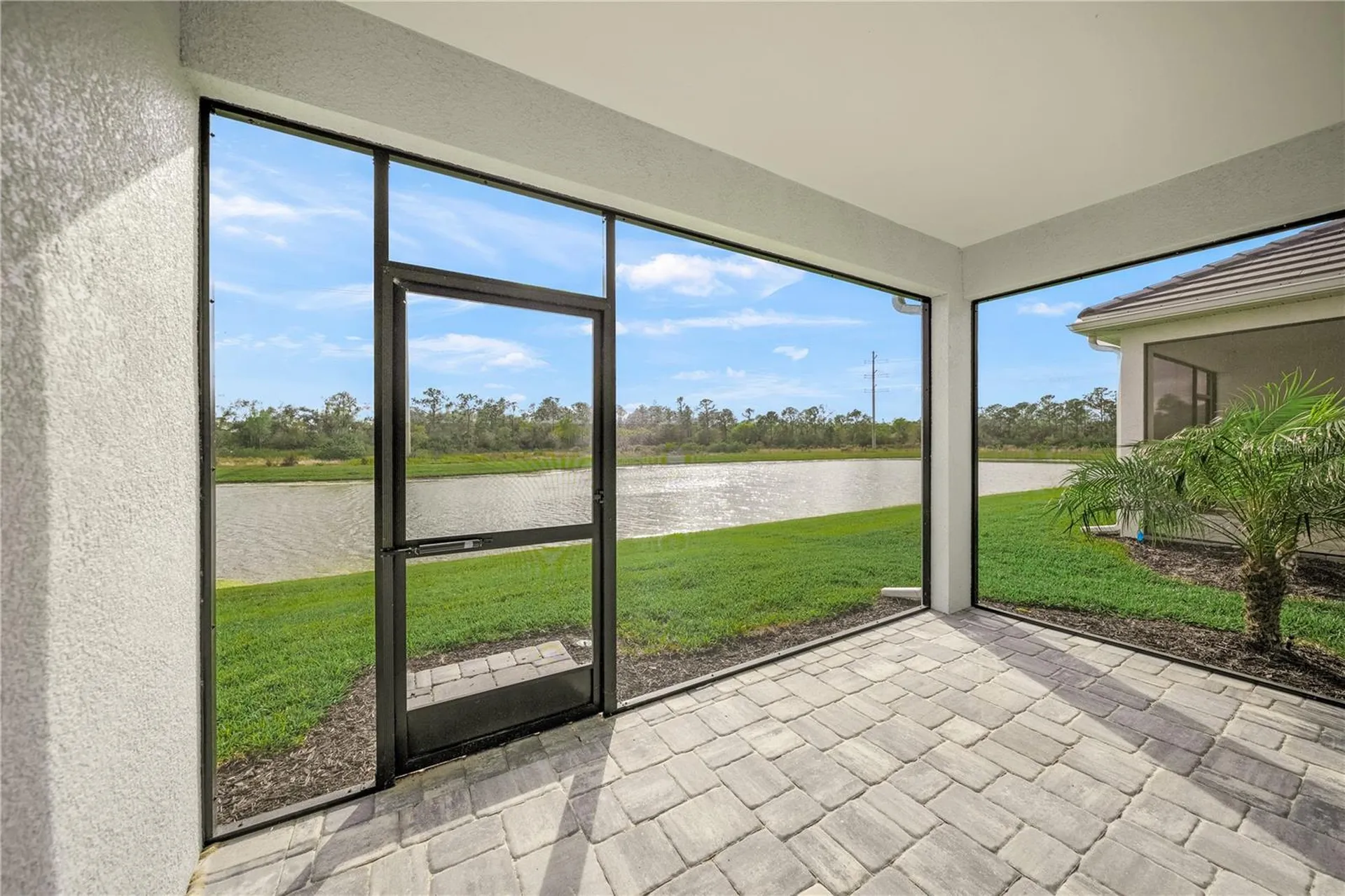 9533 Lunar Dove Drive Sarasota FL 34240
