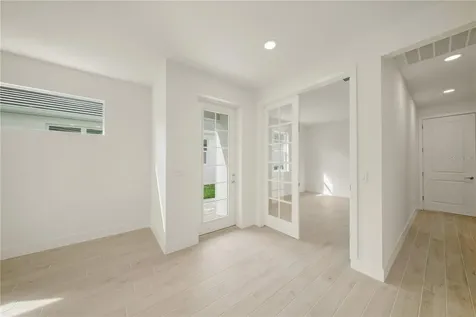 9533 Lunar Dove Drive Sarasota FL 34240