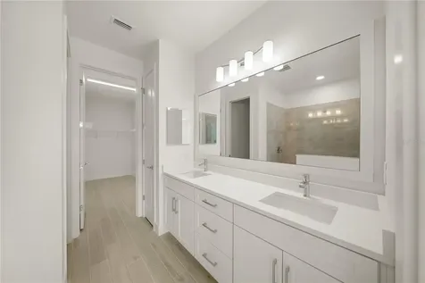 9533 Lunar Dove Drive Sarasota FL 34240