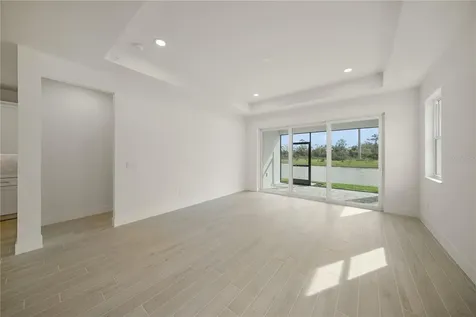 9533 Lunar Dove Drive Sarasota FL 34240